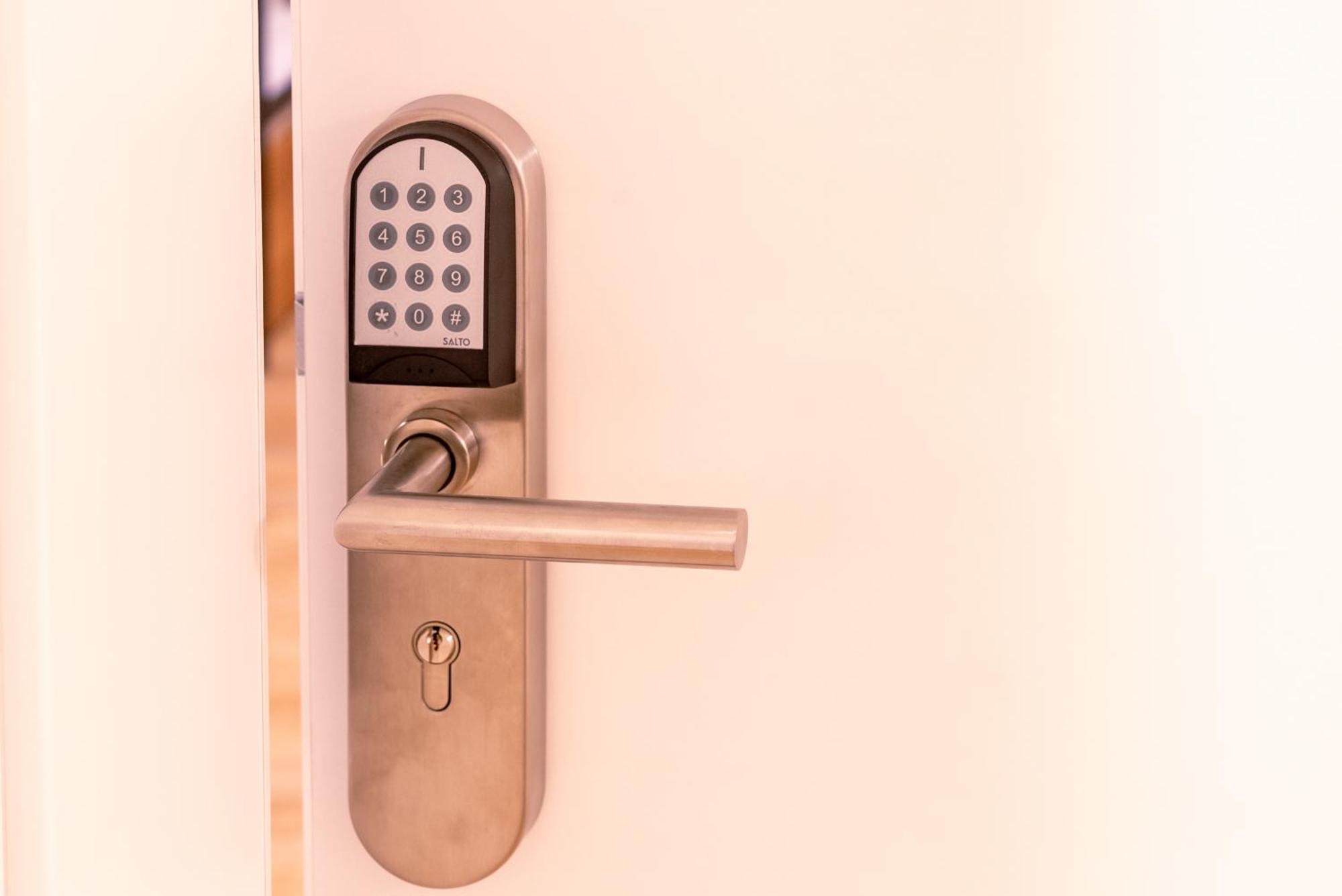 Brauhaus-Hotel Koenig Von Flandern Augsburg Dış mekan fotoğraf